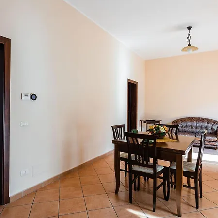 Casa Zafferana With Terrace By Wonderful Italy